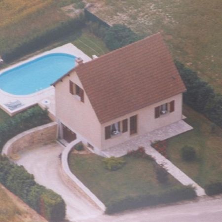 Maison De Vacances Pour 6 Personnes Avec Piscine Lainsecq Exteriér fotografie