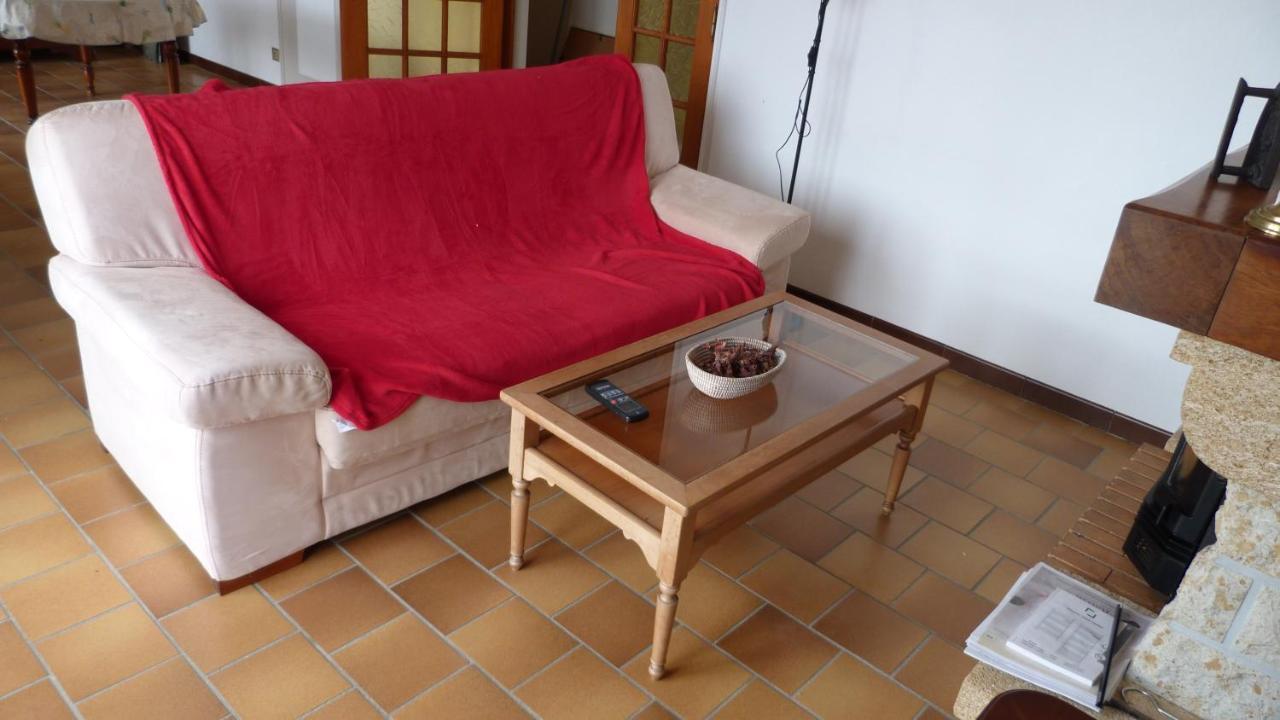 Maison De Vacances Pour 6 Personnes Avec Piscine Lainsecq Exteriér fotografie